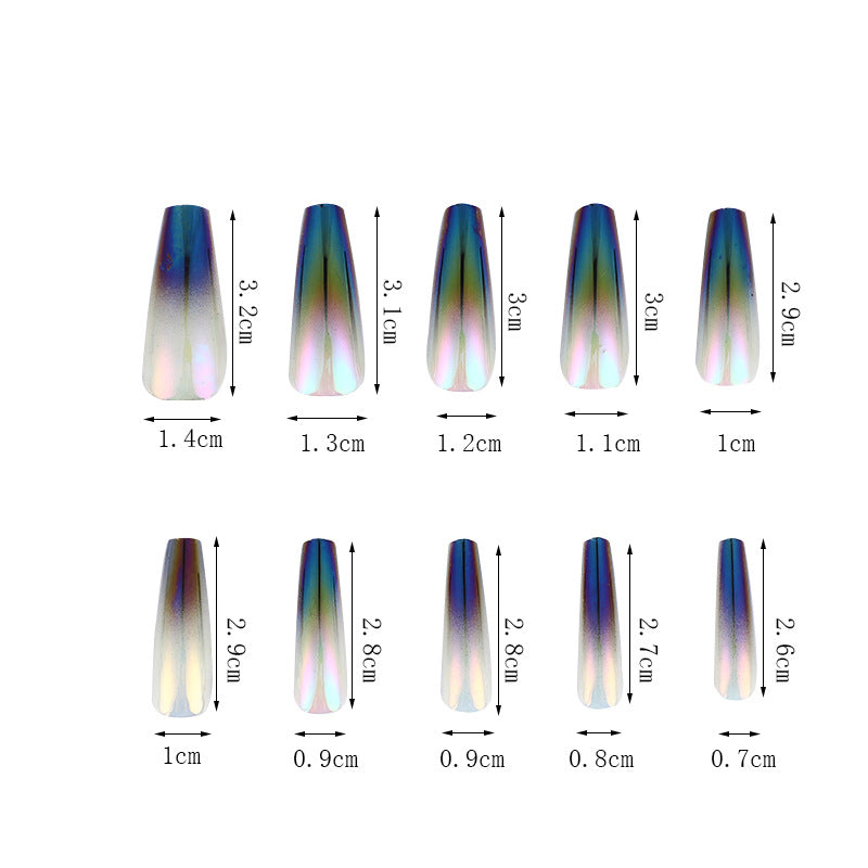 Trendy gradient design artificial nails Stornfield