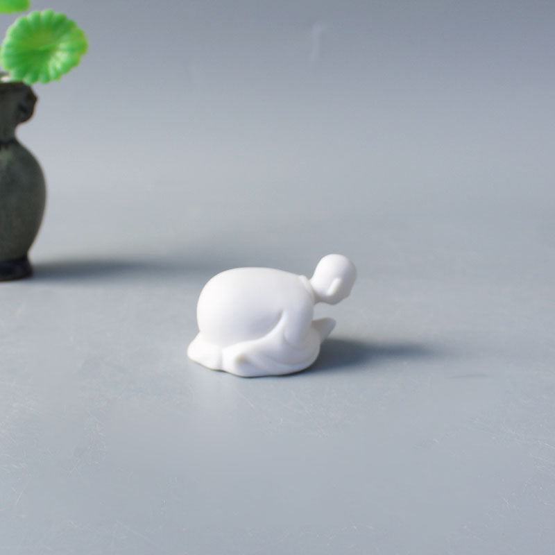 Decorative porcelain figure Stornfield
