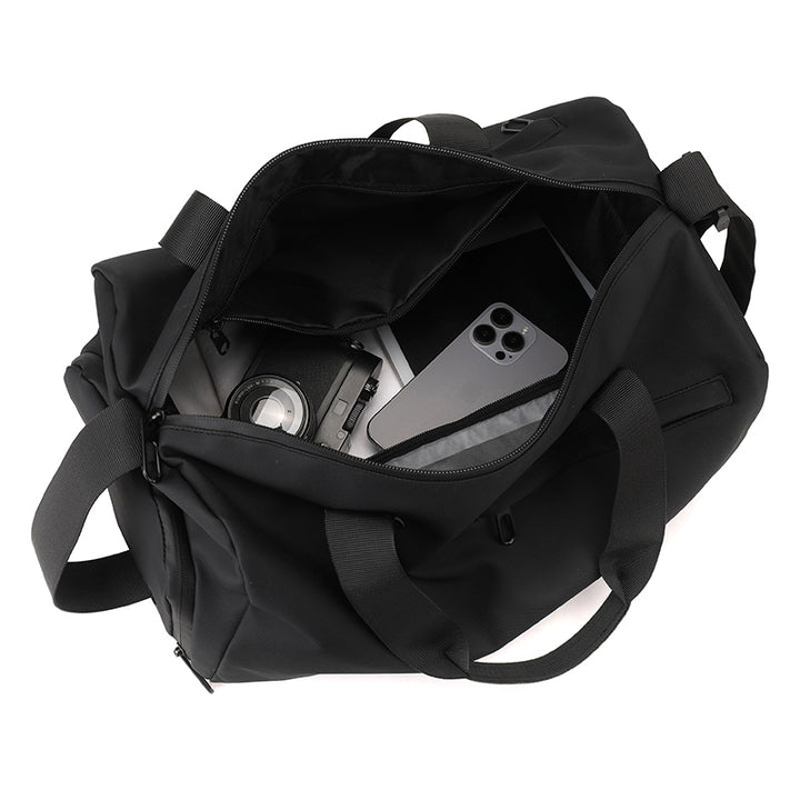Versatile Water-Resistant Fitness Duffle Bag Stornfield