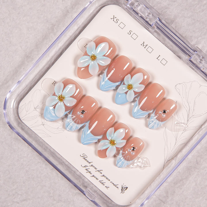 Floral Decorative Press-On Nail Enhancements