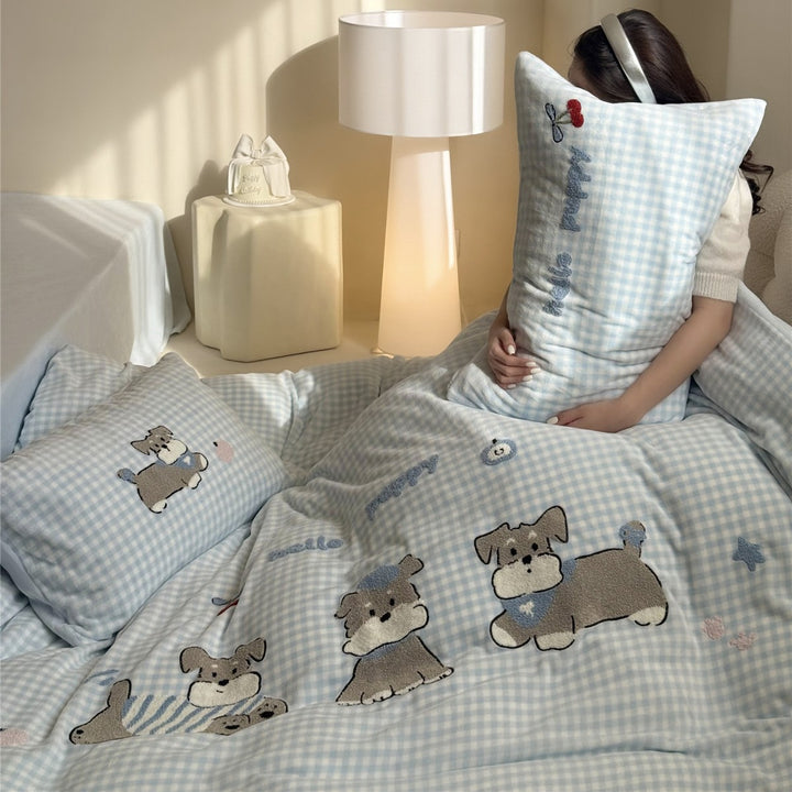 Children's Embroidered Gingham Puppy Duvet Cover Set with Pillow Shams