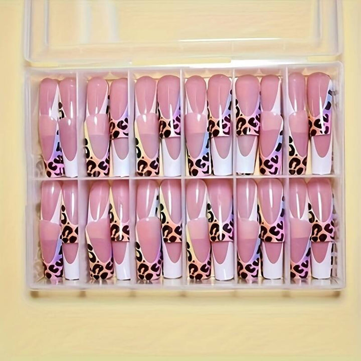 Stylish Press-On Nail Set with Leopard Design Stornfield