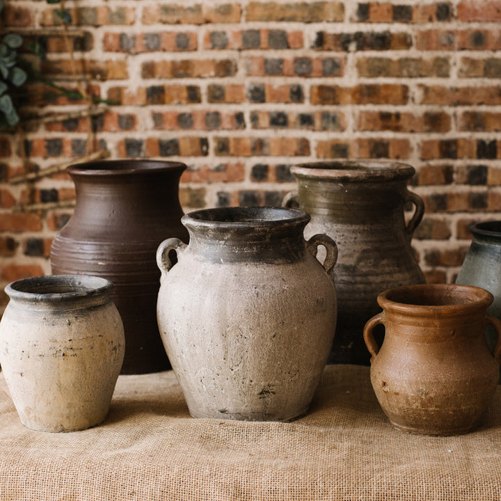 Rustic ceramic pot with handmade design Stornfield