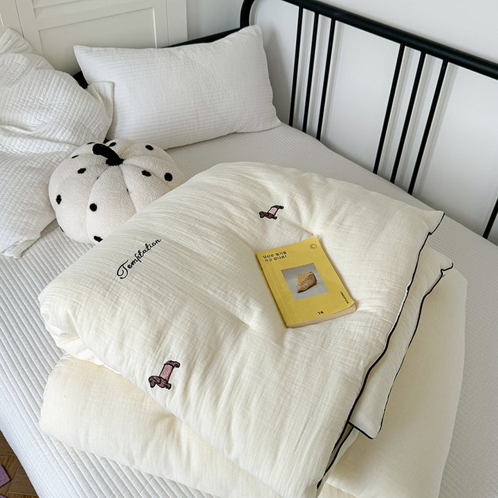 Foldable futon mattress topper with soft microfiber & dog application