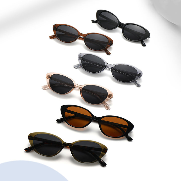 Women's fashionable sunglasses in minimalist design Stornfield