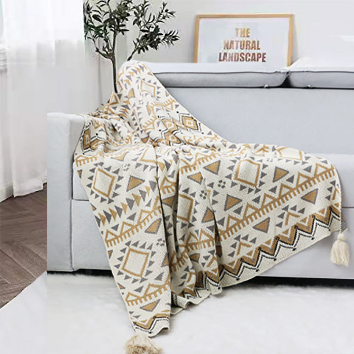 Stylish Geometric Pattern Throw Blanket Stornfield