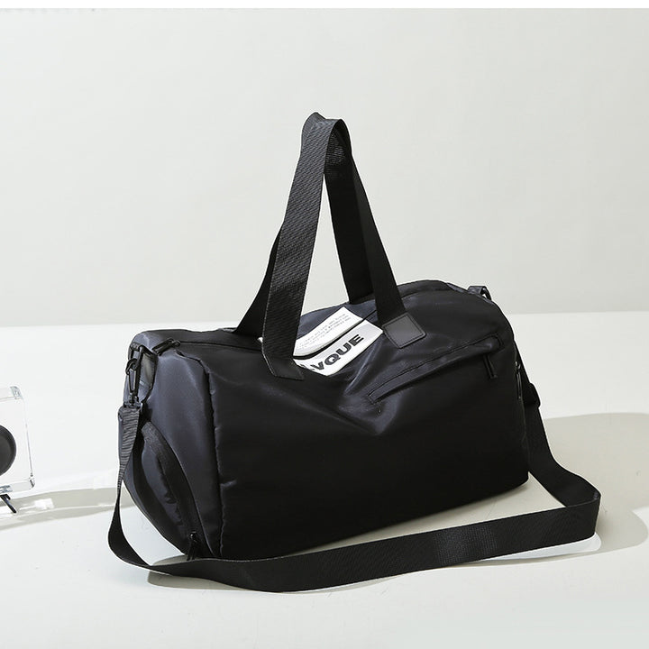 Modern Sports Bag With Versatile Compartments Stornfield