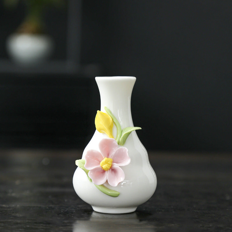 Artistic Decorative Flower Vase Stornfeild