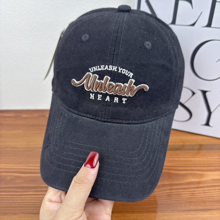 Women's Embroidered Heart Graphic Baseball Cap Stornfield