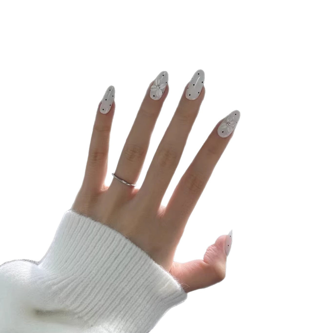 Decorative Press-On Nail Art Set with Unique 3D Elements