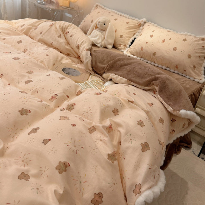 Reversible Sherpa-Back Duvet Cover Set with Gingerbread Print and Pom-Pom Trim