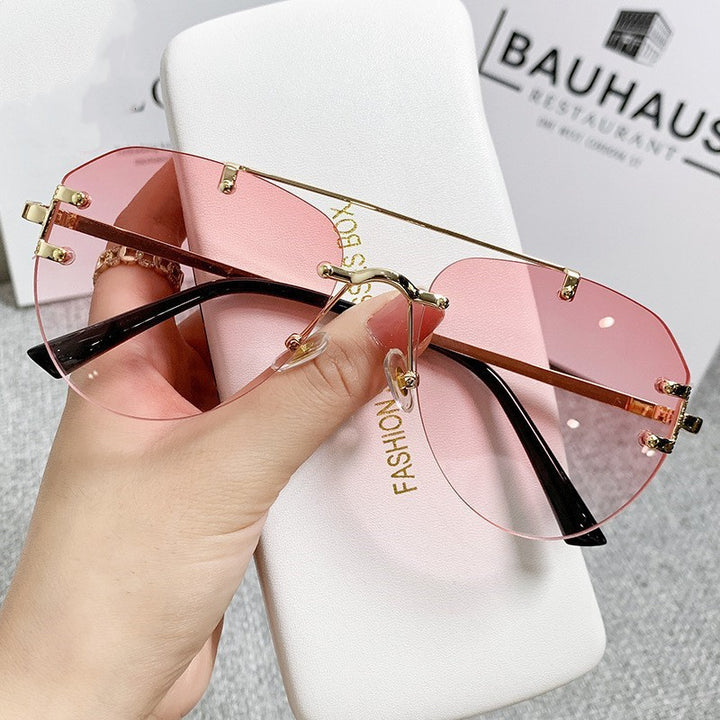 Ladies trendy sunglasses in elegant, polygonal design Stornfield