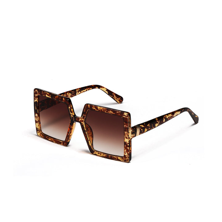 Ladies geometric sunglasses with modern, wide frame Stornfield