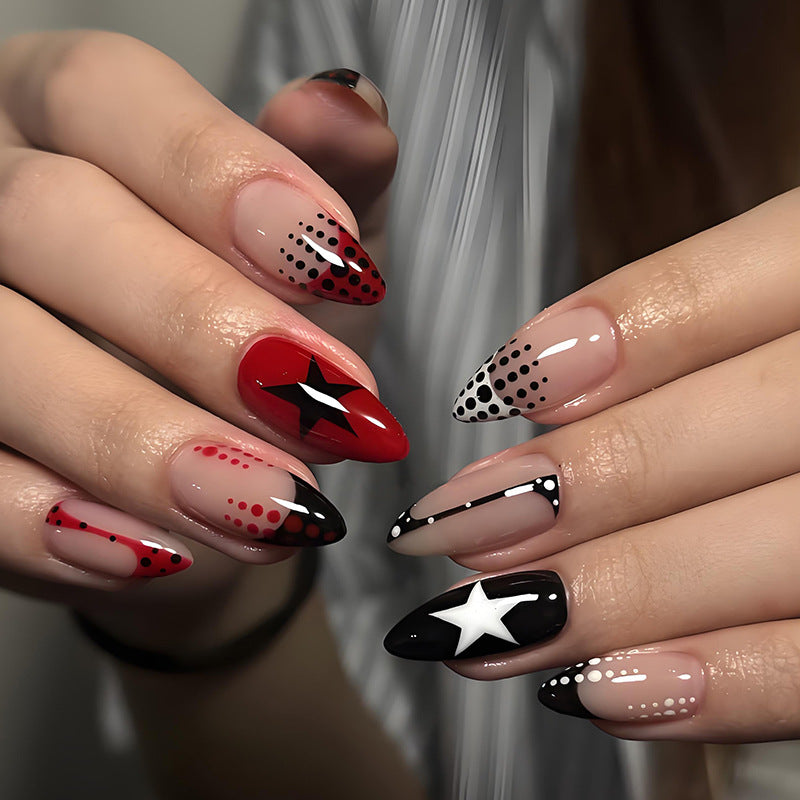 Artificial nail set with eye-catching star and dot designs Stornfield