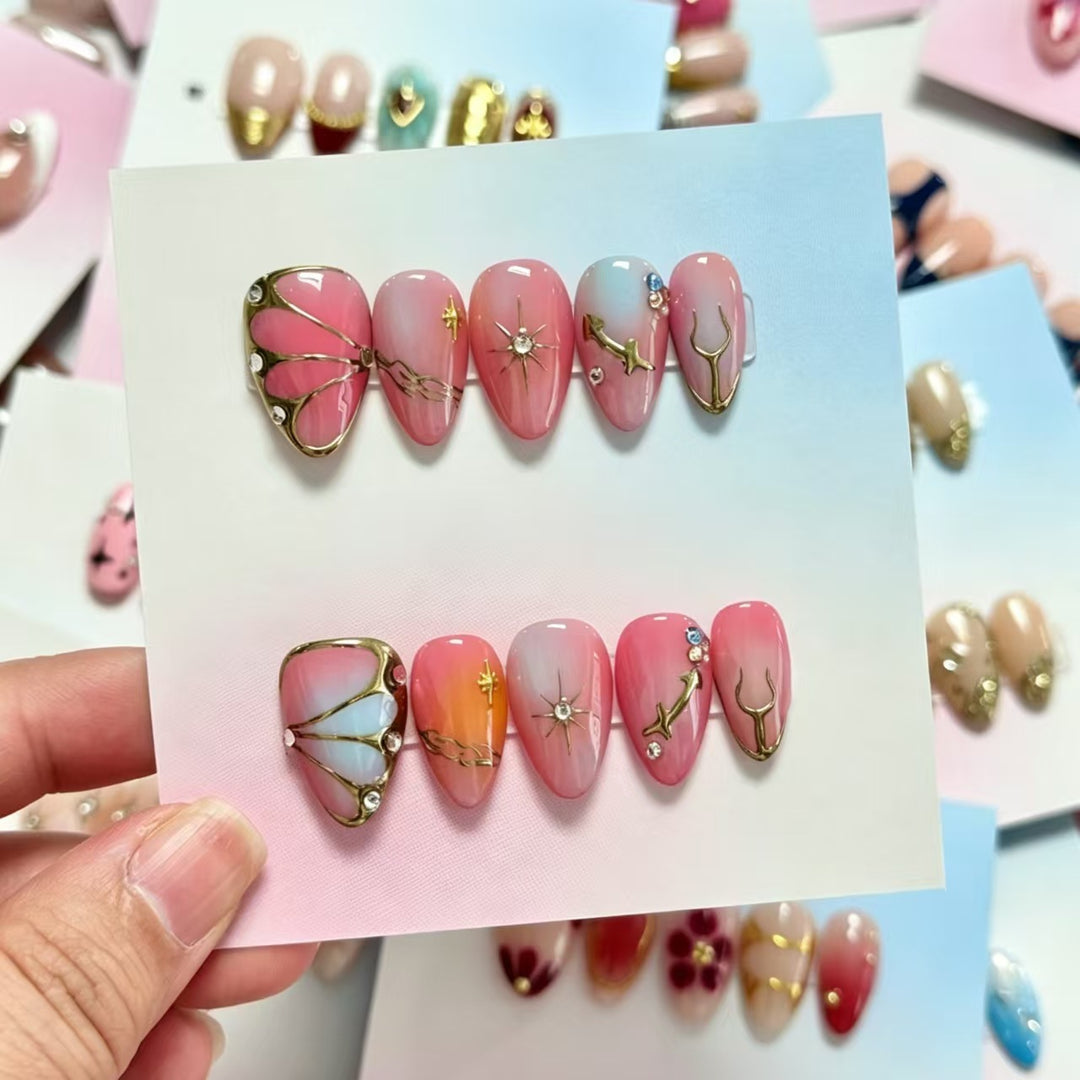 Elegant Press-On Nail Art Set with Floral and Gold Accents