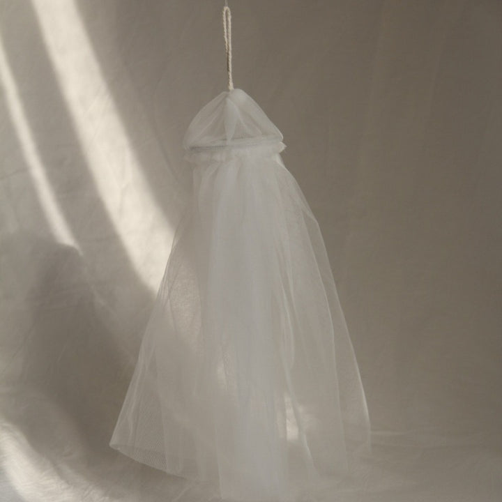 Decorative Hanging Bed Canopy Mosquito Net with Ruffled Top