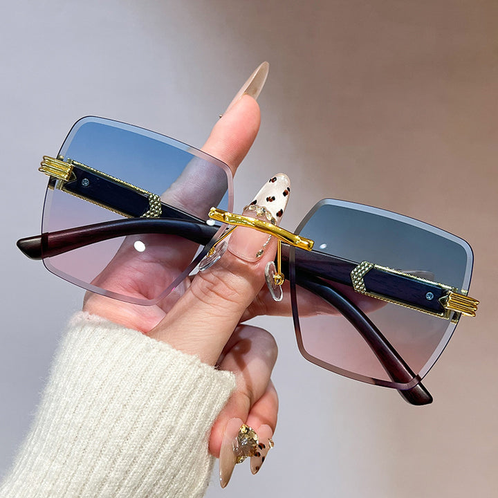 Women's stylish oversized square sunglasses Stornfield