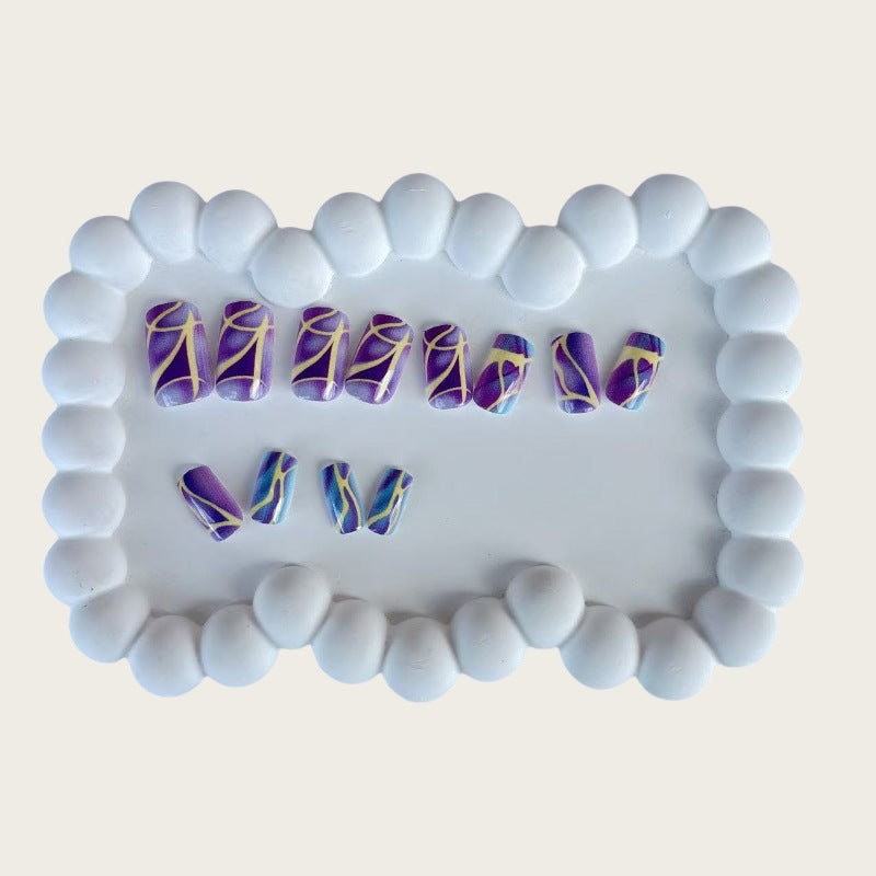 Artful Design Nails Stornfield