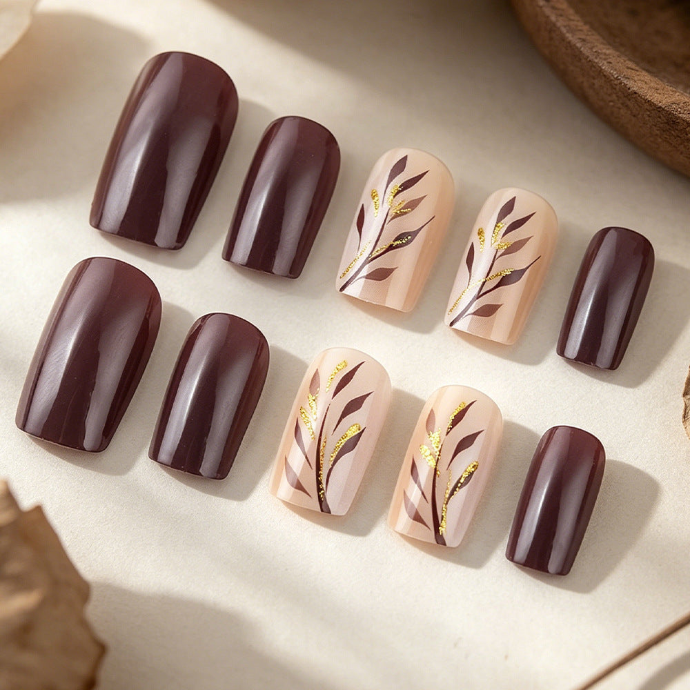 Elegant Botanical Nail Art Press-On Set Stornfield