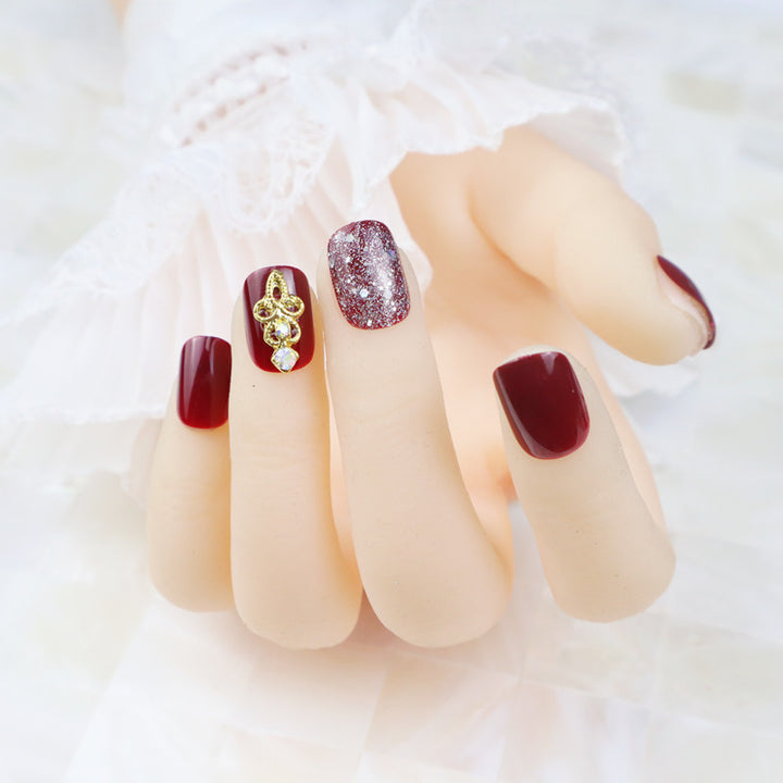 Glittery Decorative Press-On Nail Art Stornfield