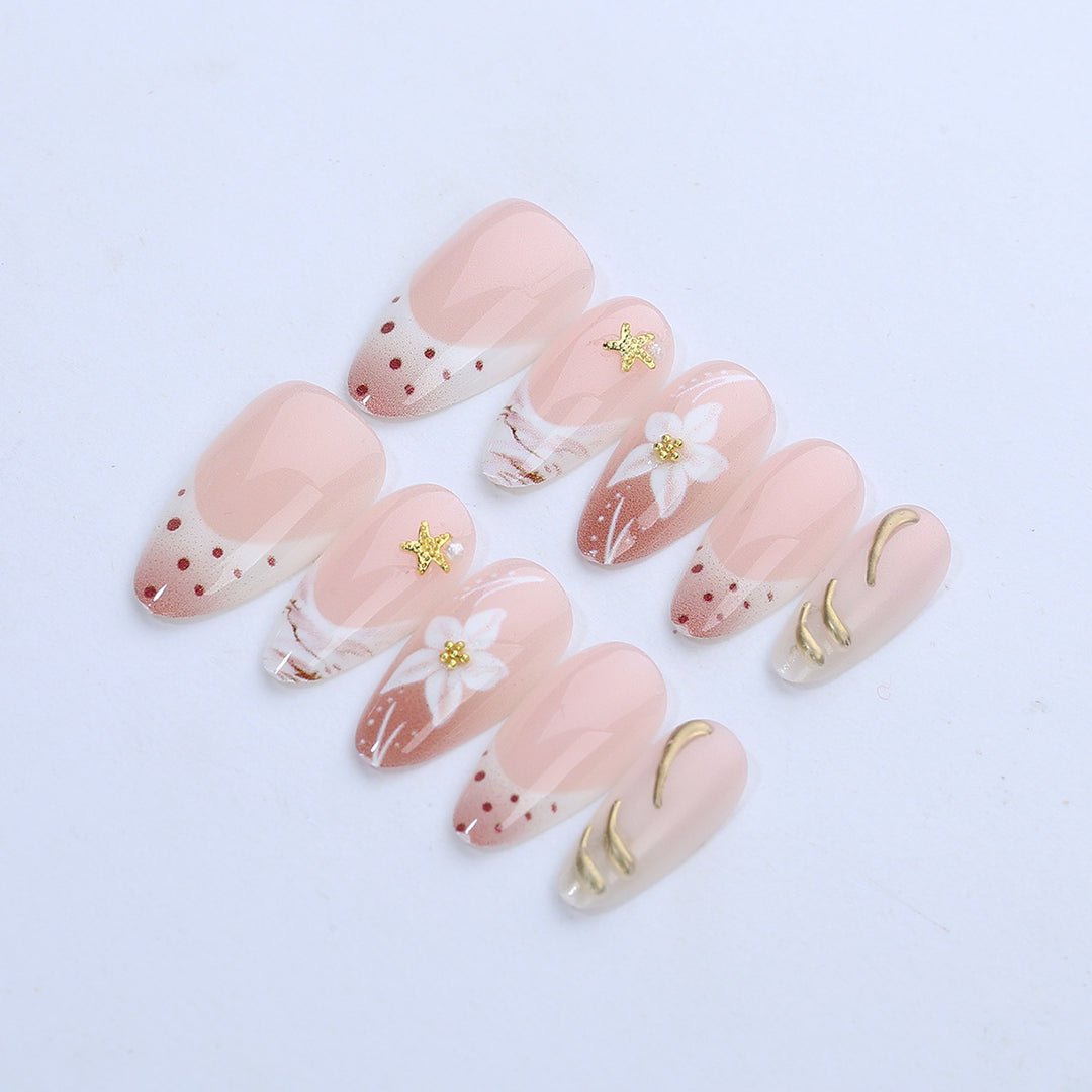 Artificial nail set with floral and elegant details Stornfield