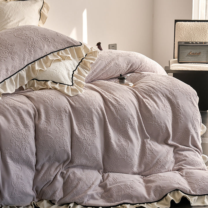 Elegant Damask Jacquard Embossed Ruffled Duvet Cover Set with Contrast Piped Edge & Decorative Shams