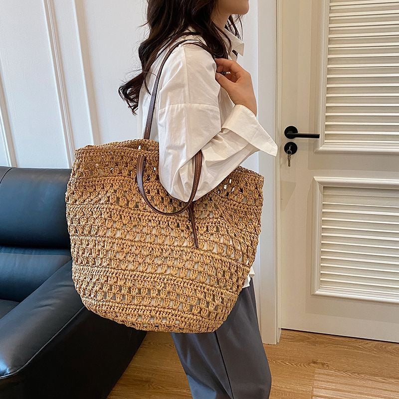 Handcrafted straw tote bag Stornfield