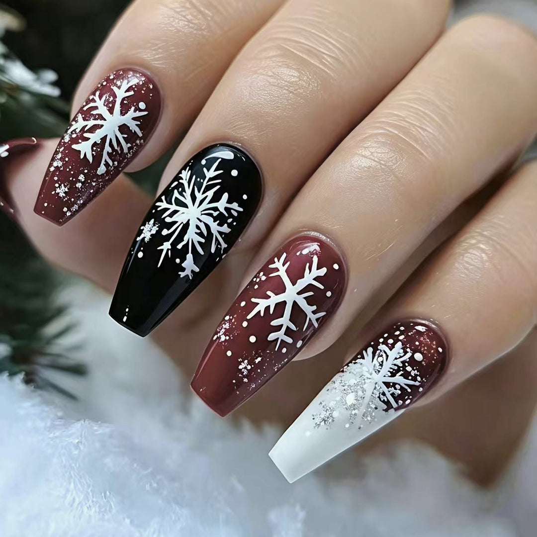 Festive Holiday Nail Art Stornfield 1788155575