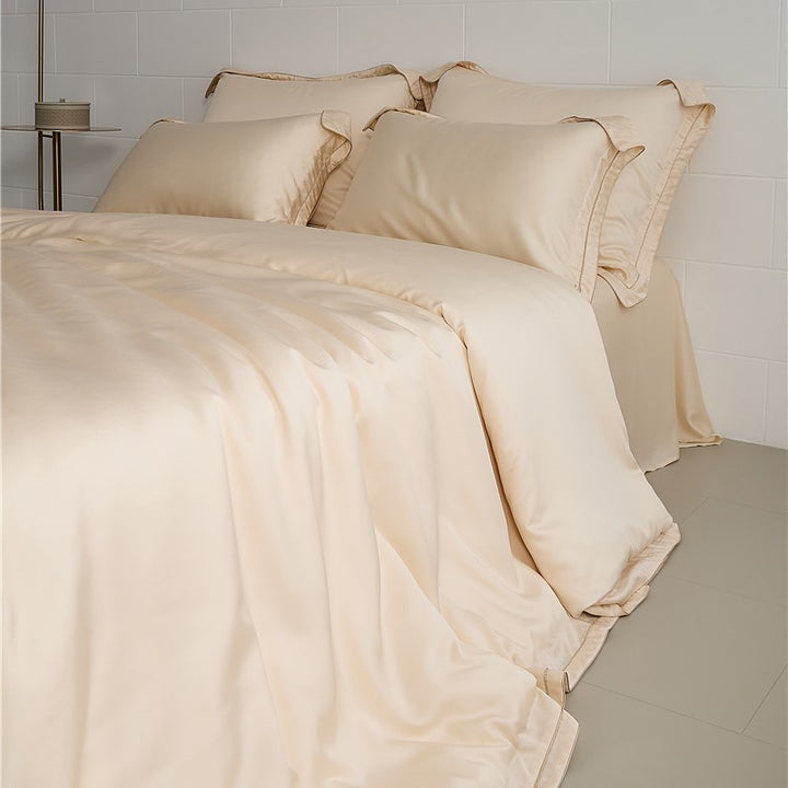 Luxurious Smooth Satin Sheet Set