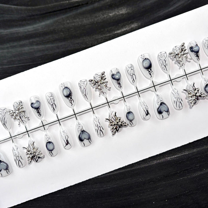 Elegant Polka Dot and Lace Press-On Nail Set