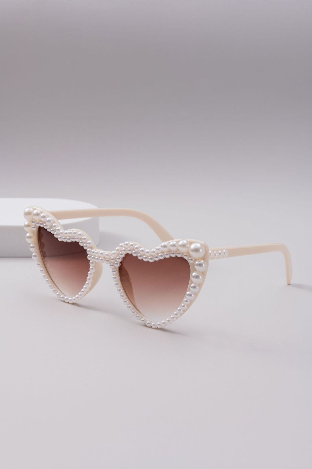 Heart-Shaped Glamorous Sunglasses Stornfield