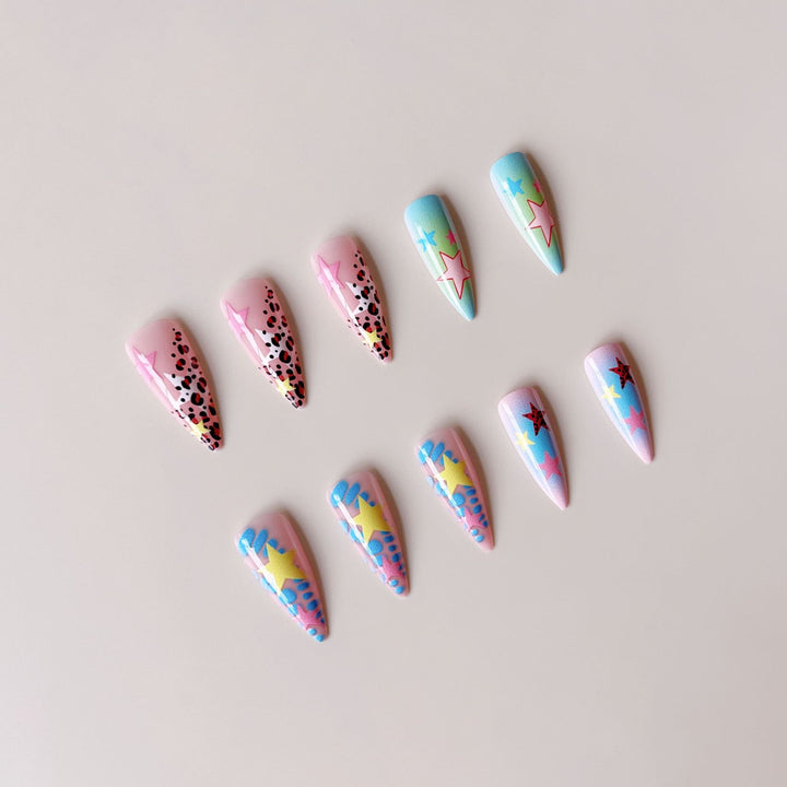Artificial nail set with colorful 3D star designs Stornfield