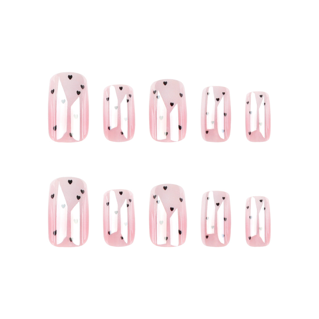 Artificial Nail Art with Heart Design Stornfield