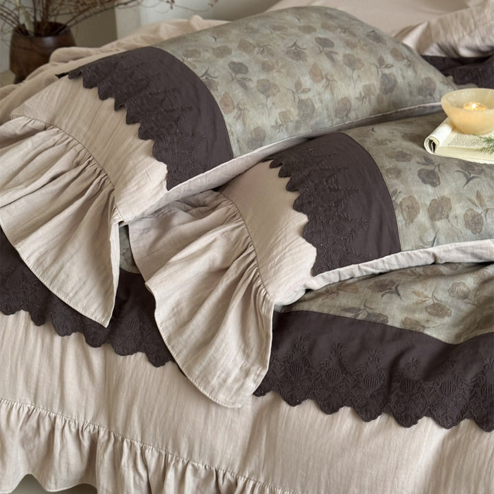 Ruffled Floral Cotton-Linen Blend Duvet Cover Set with Scalloped Embroidered Trim