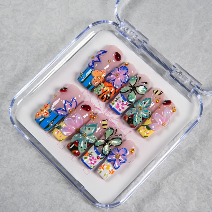 Artistic Press-On Nail Set with Colorful Design