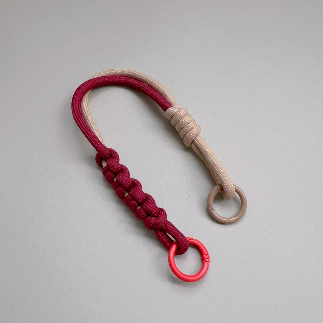 Paracord Keychain Holder Stornfield