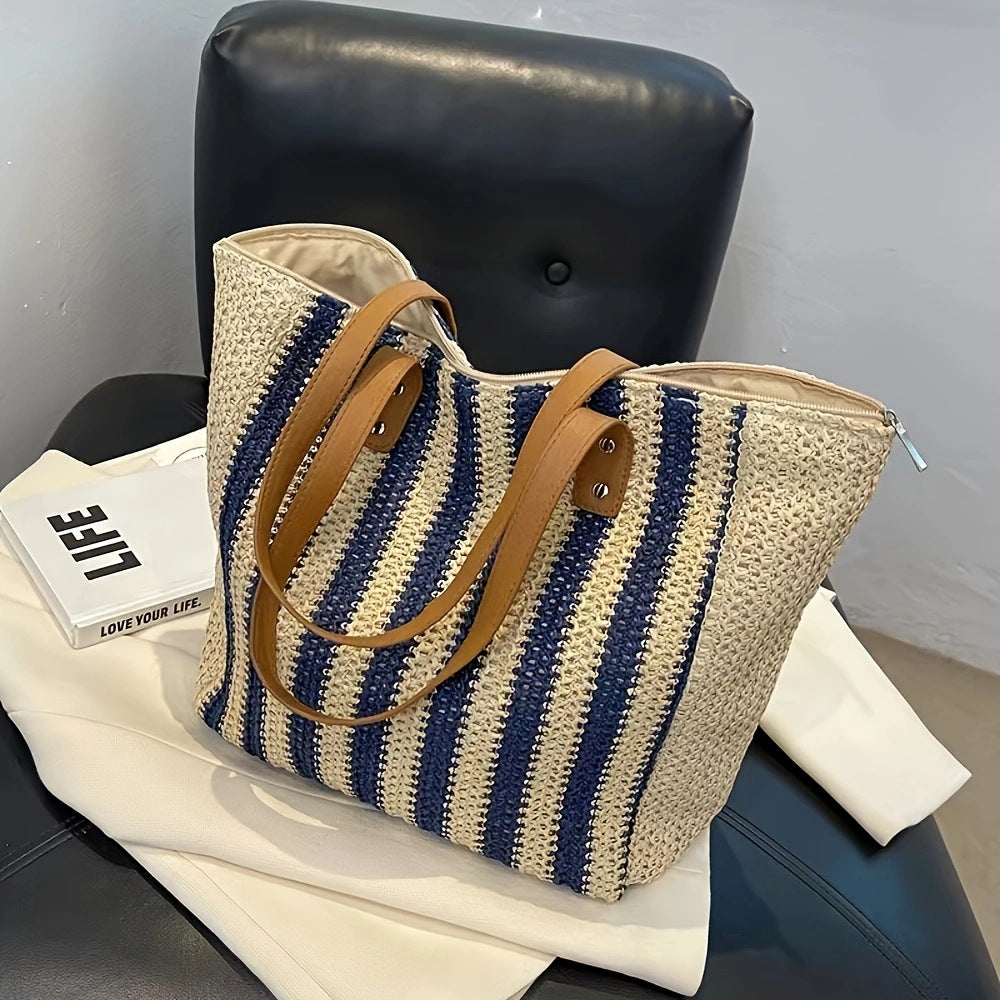 Handcrafted beach bag with structured stripe pattern Stornfield