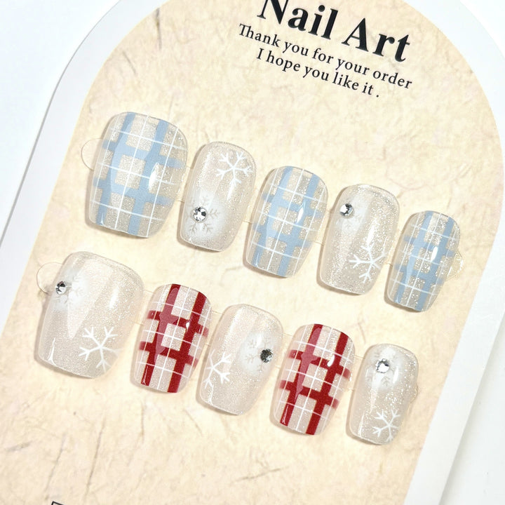 Plaid Pattern Press-On Nail Art Set