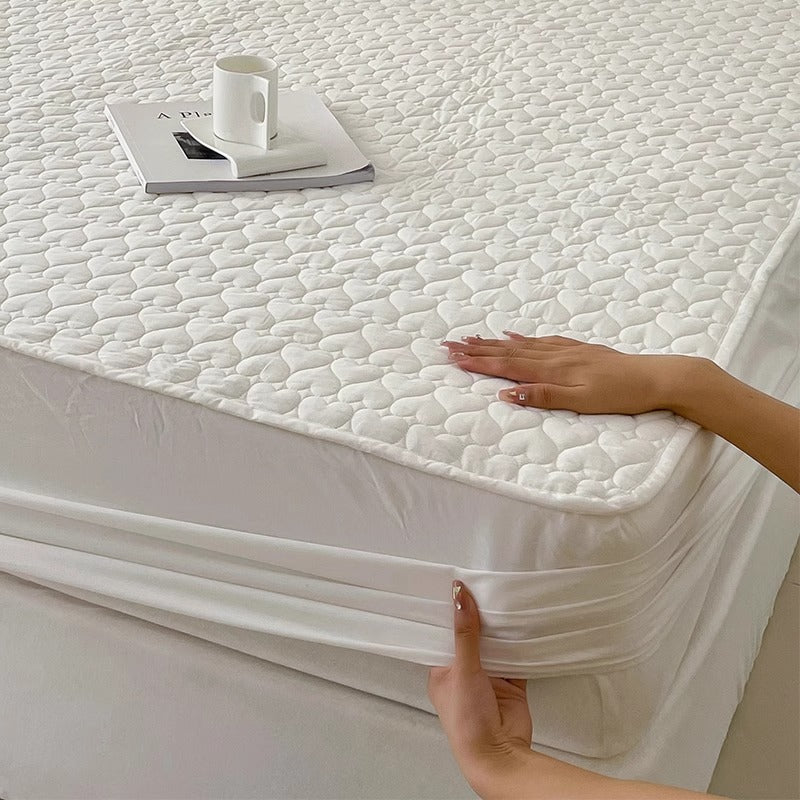 Quilted Fitted Mattress Protector Pad with Deep Pocket and Breathable Microfiber Top