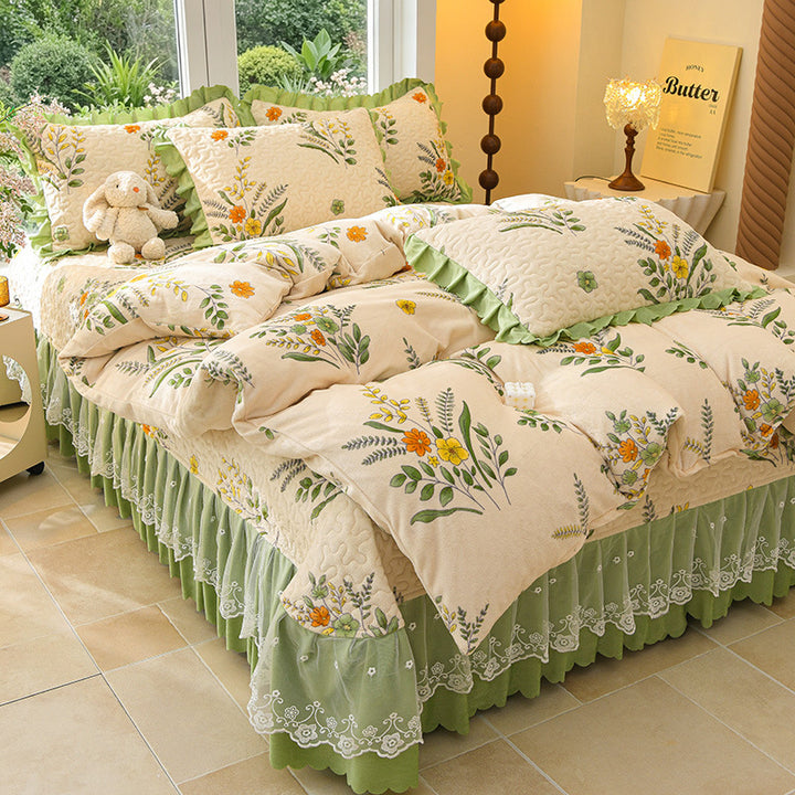Decorative Bedding Set