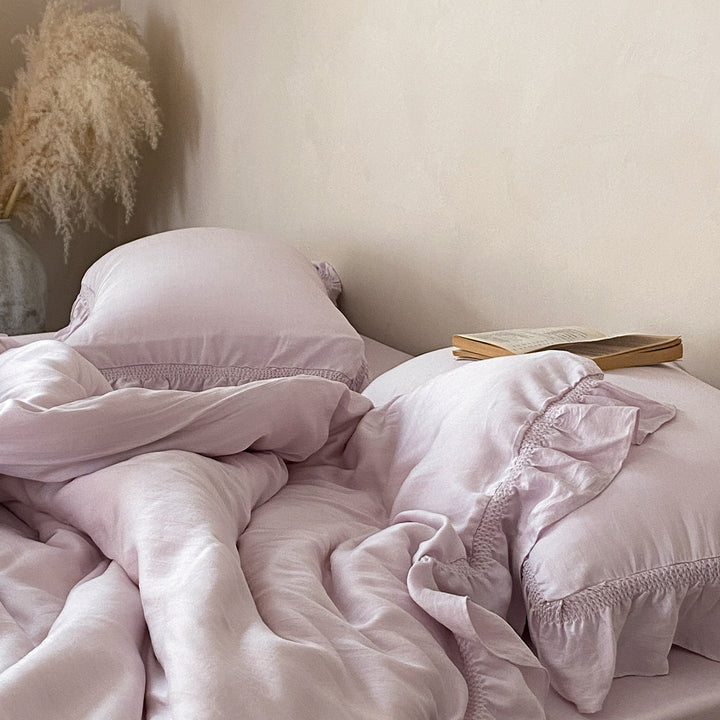 Washed Ruffled Linen Duvet Cover Set with Frilled Pillow Shams