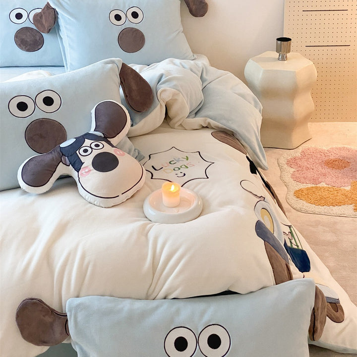 Cozy microfiber velvet bedding with three-dimensional plush dog applique and ear pillow