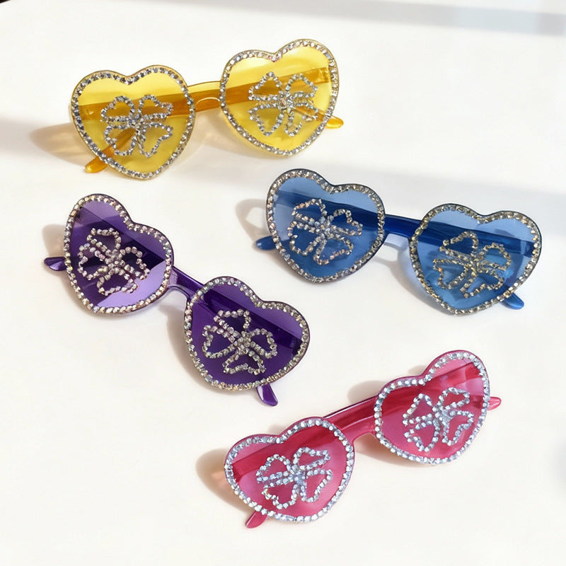 Glamorous Heart-Shaped Rhinestone Sunglasses Stornfield