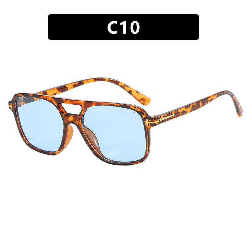 Women trendy square sunglasses with detailed frame Stornfield
