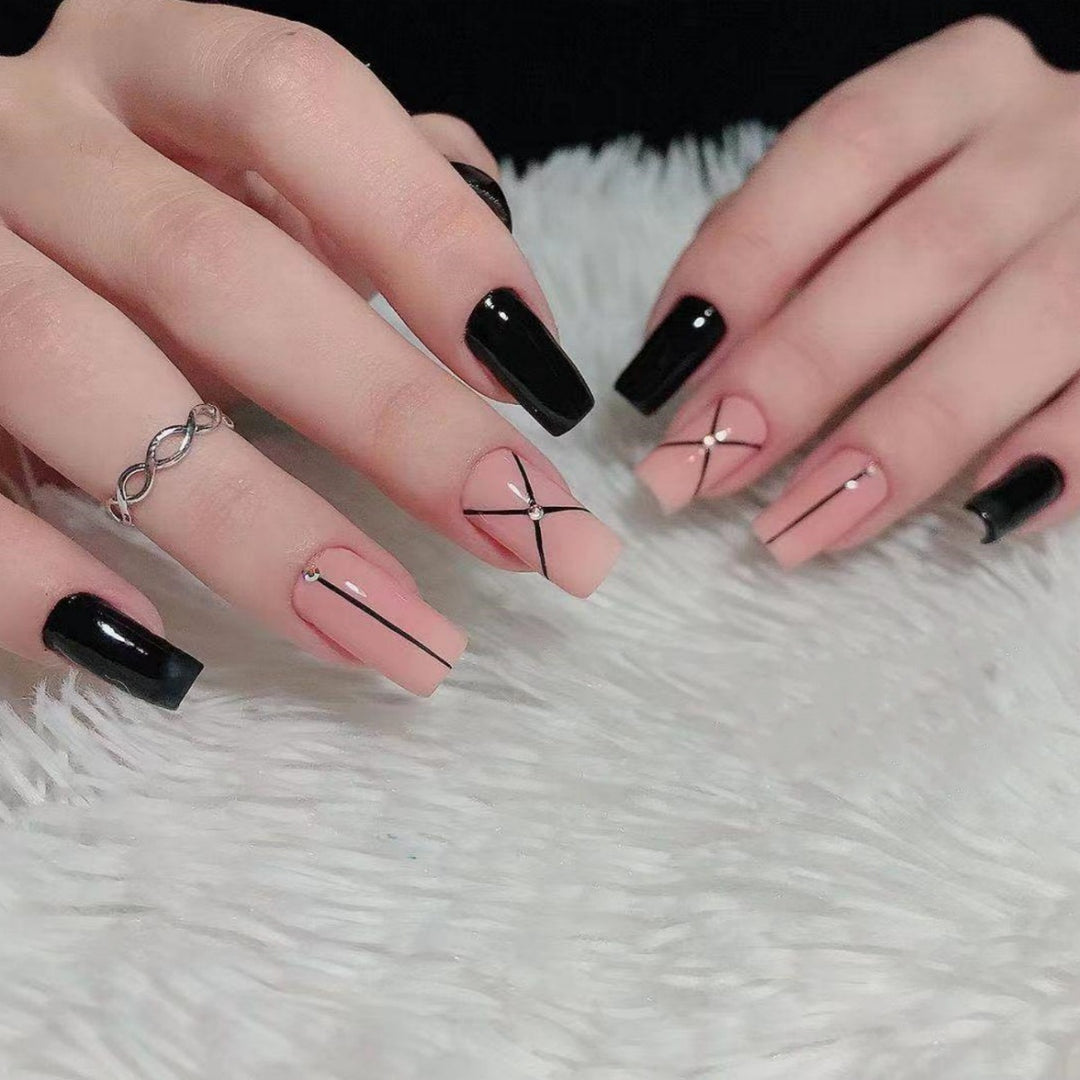 Stylish Geometric Pattern Nail Art Stornfield