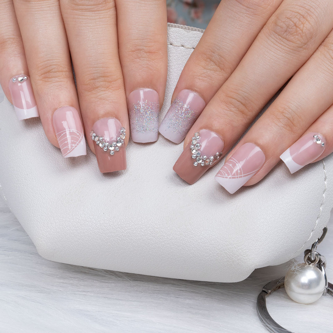 Decorative Press-On Nail Art Set with Rhinestone Accents Stornfield