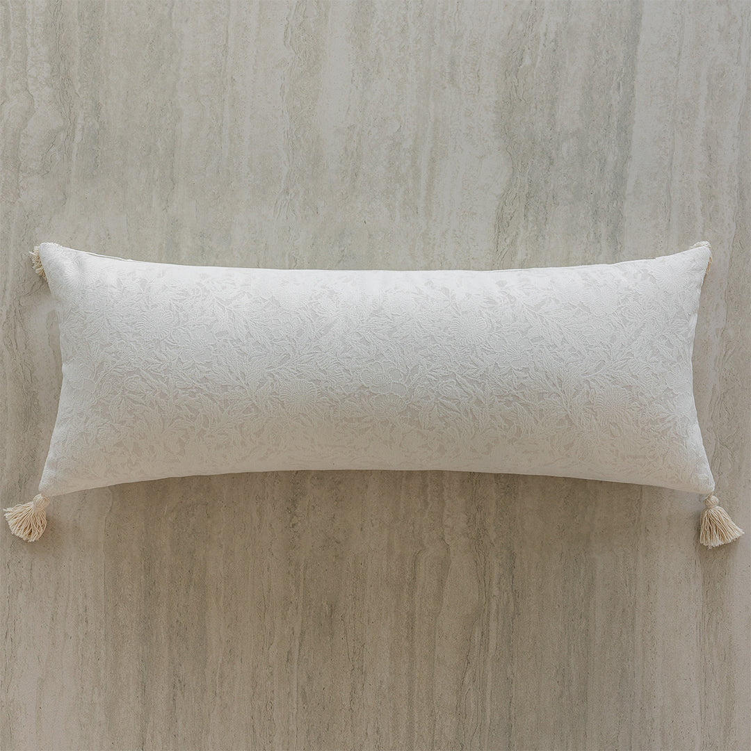 Stylish and elegant decorative cushion