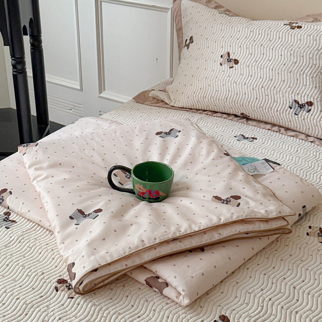 Quilted Cotton Puppy-Print Lightweight Coverlet with Foldable Nap Mat and Matching Pillowcase