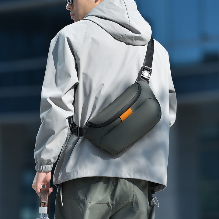 Sporty shoulder bag with versatile storage Stornfield