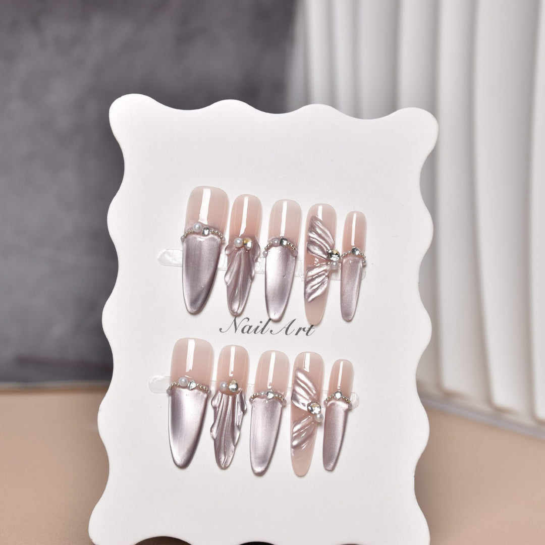 Glamorous Press-On Nail Art Set Stornfield